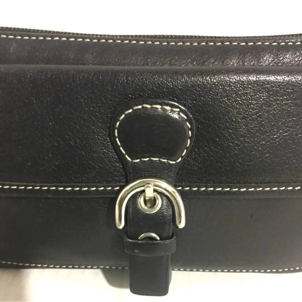 Coach vintage black leather wristlet
